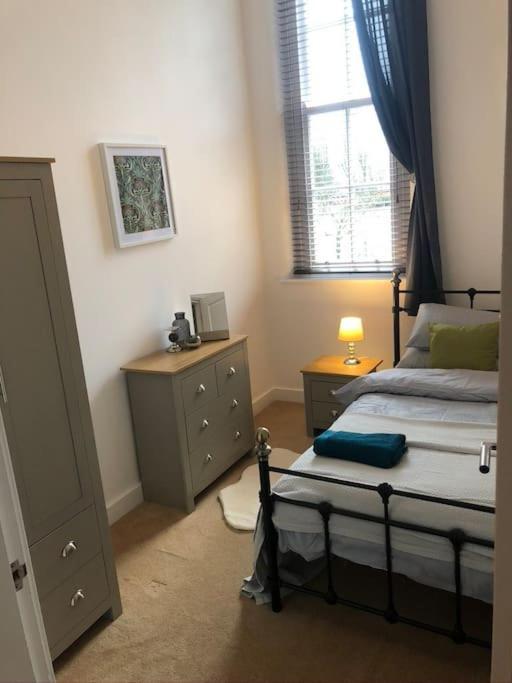 Fusilier Apartment Wrexham City Екстер'єр фото
